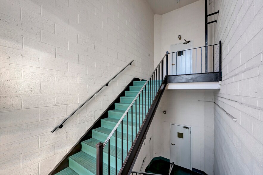 More Photos Of 301 Delaware Ave, Olyphant Office For Sale