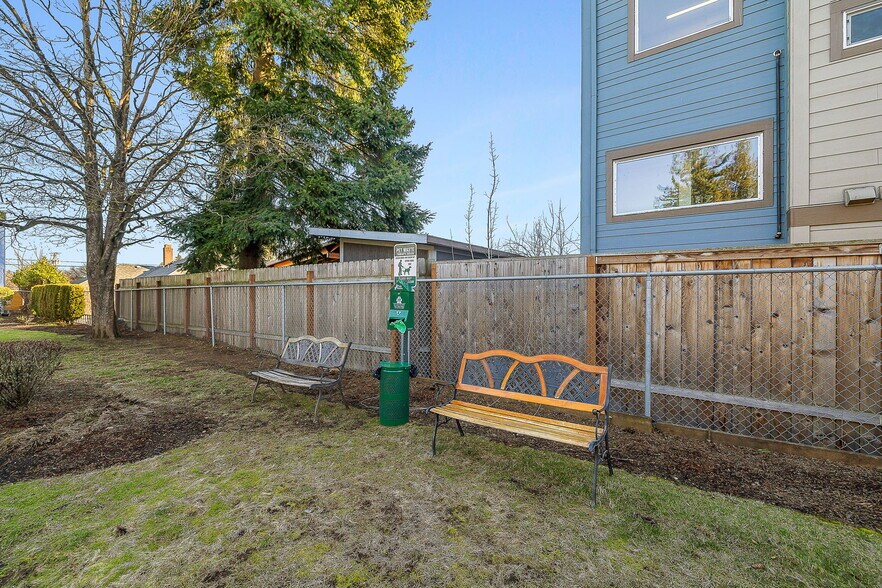 More Photos Of 740 NE 53rd Ave, Portland Apartments For Sale