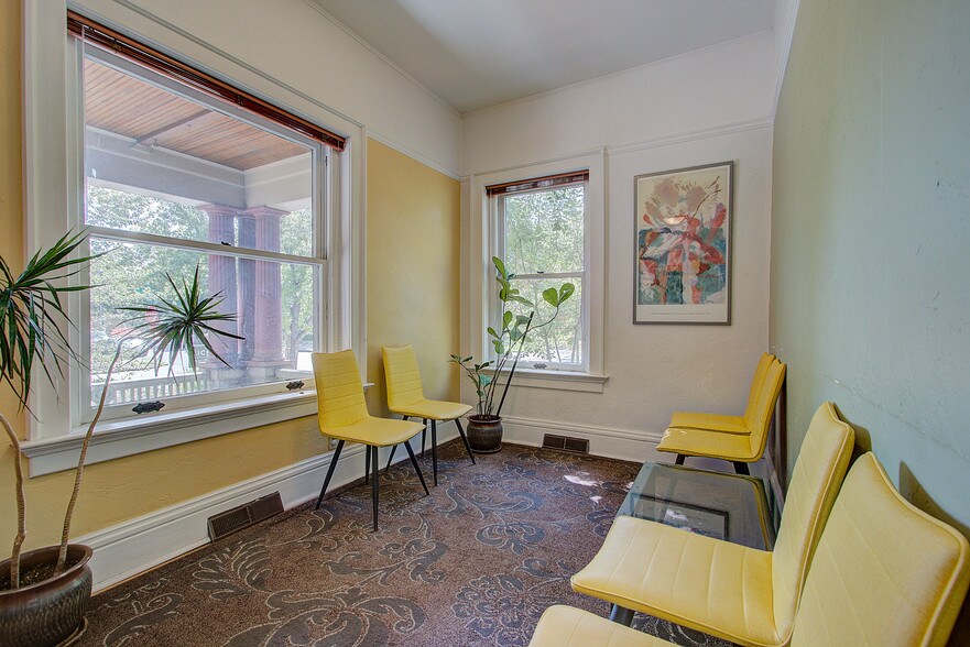 More Photos Of 1601 Vine St, Denver Office For Sale