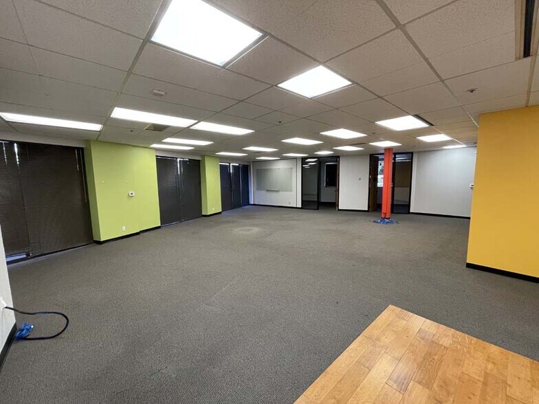 More Photos Of 710 Lakeway Dr, Sunnyvale Office For Lease