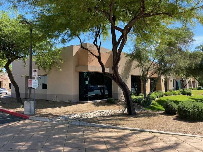 More Photos Of 1976 E Baseline Rd, Tempe Medical For Lease