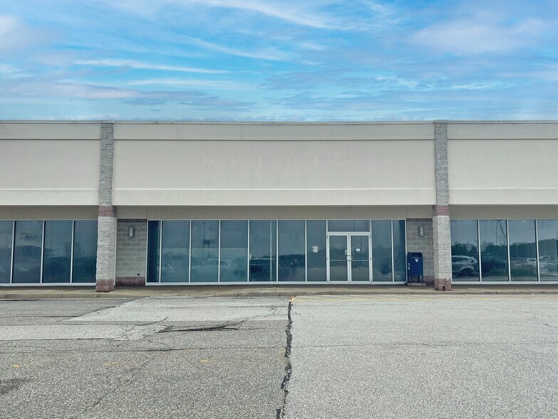 More Photos Of 108 Washington Towne Blvd N, Edinboro Unknown For Lease