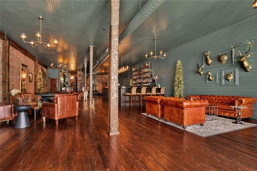 More Photos Of 202 S 2nd St, Odessa Specialty For Sale