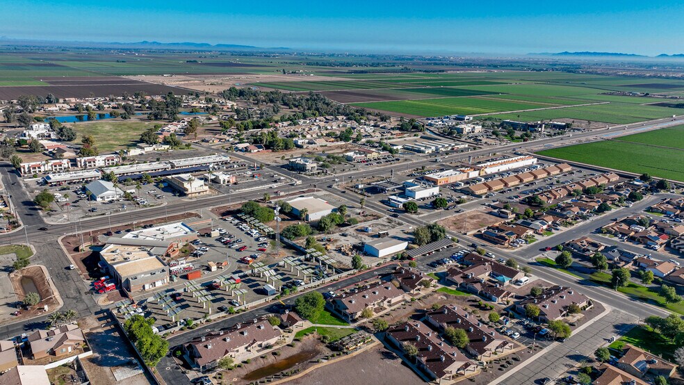 More Photos Of 611 E Main St, Somerton Service Station For Sale