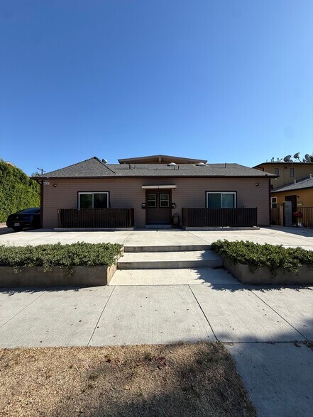 More Photos Of 1344 E Broadway, Glendale Apartments For Sale