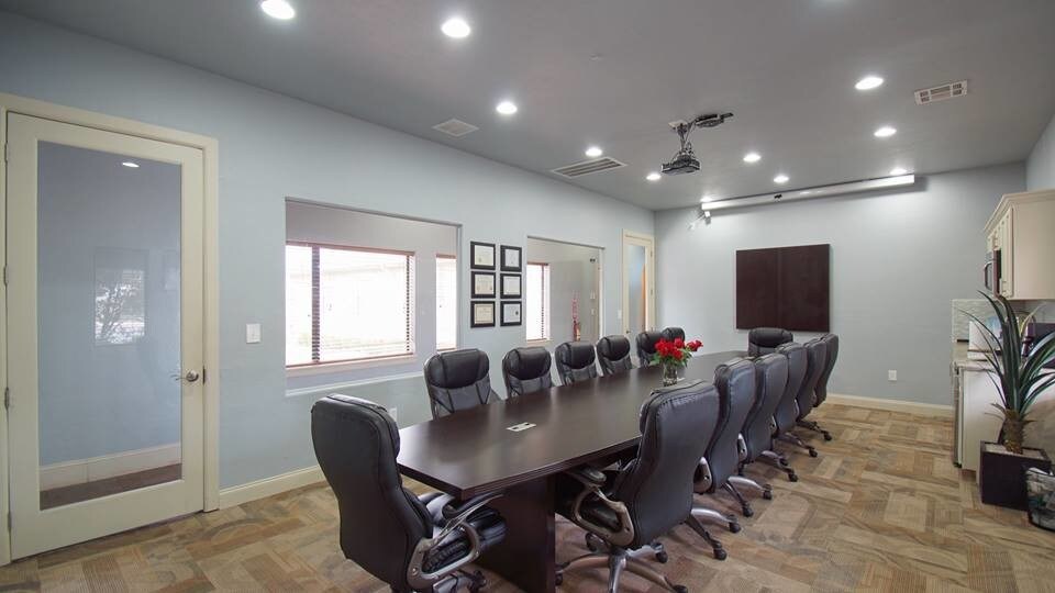 More Photos Of 14909 N Kelly Ave, Edmond Loft Creative Space For Lease