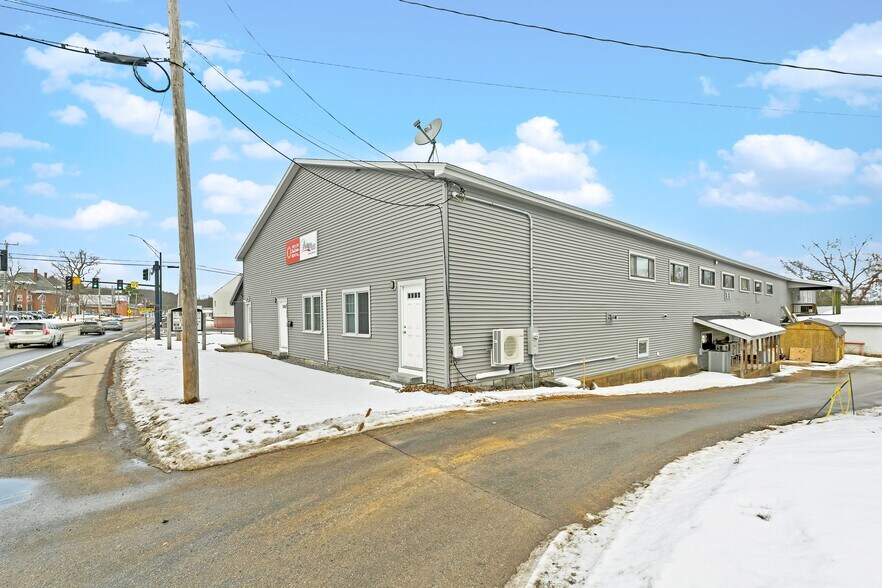More Photos Of 276 N State St, Concord Warehouse For Sale