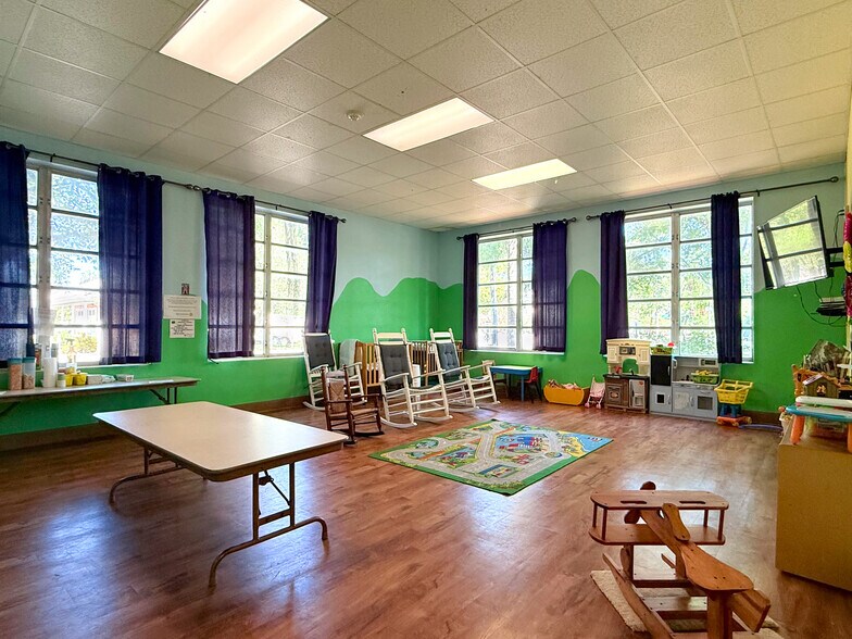 More Photos Of 37511 Church Ave, Dade City Religious Facility For Sale