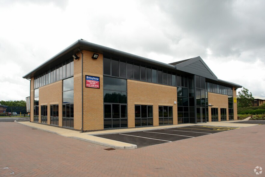 Olivers Pl, Preston PR2 9WT Office For Lease