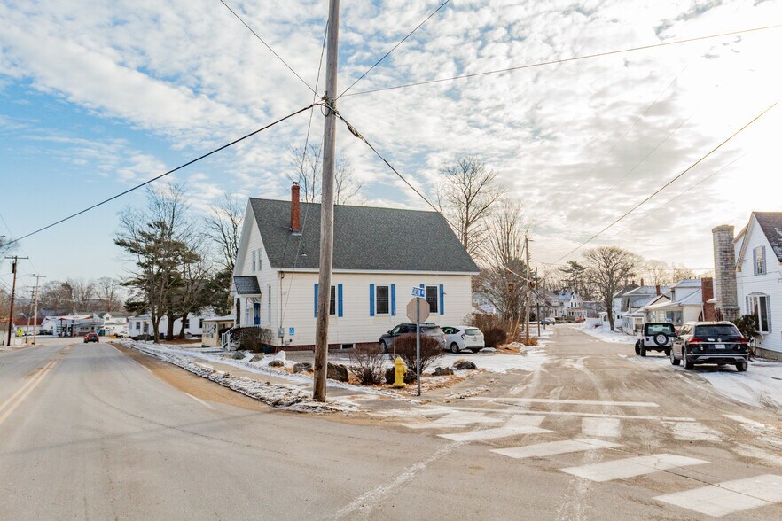 More Photos Of 57 Saco Ave, Old Orchard Beach General Retail For Lease