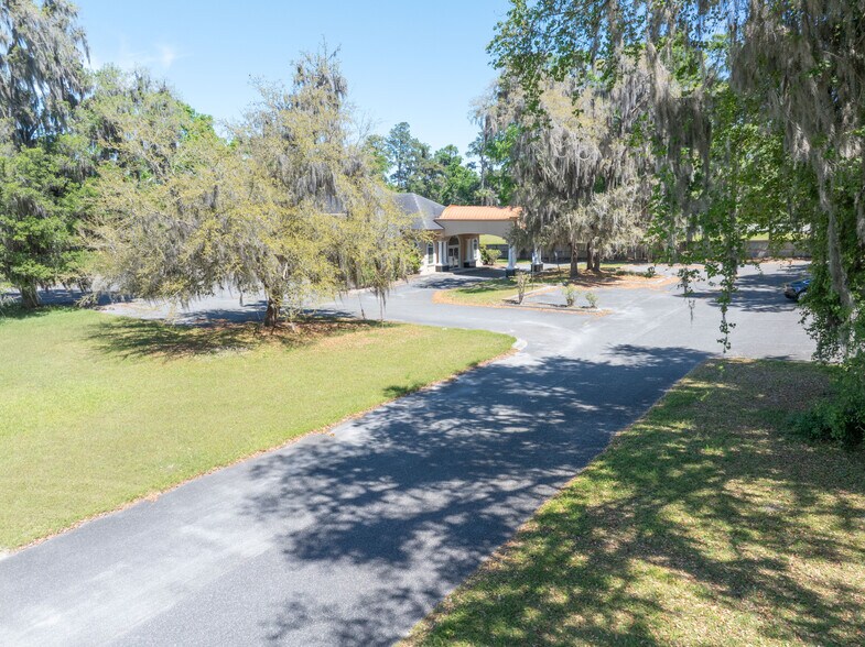 More Photos Of 165 SW Vision Gln, Lake City Office For Sale