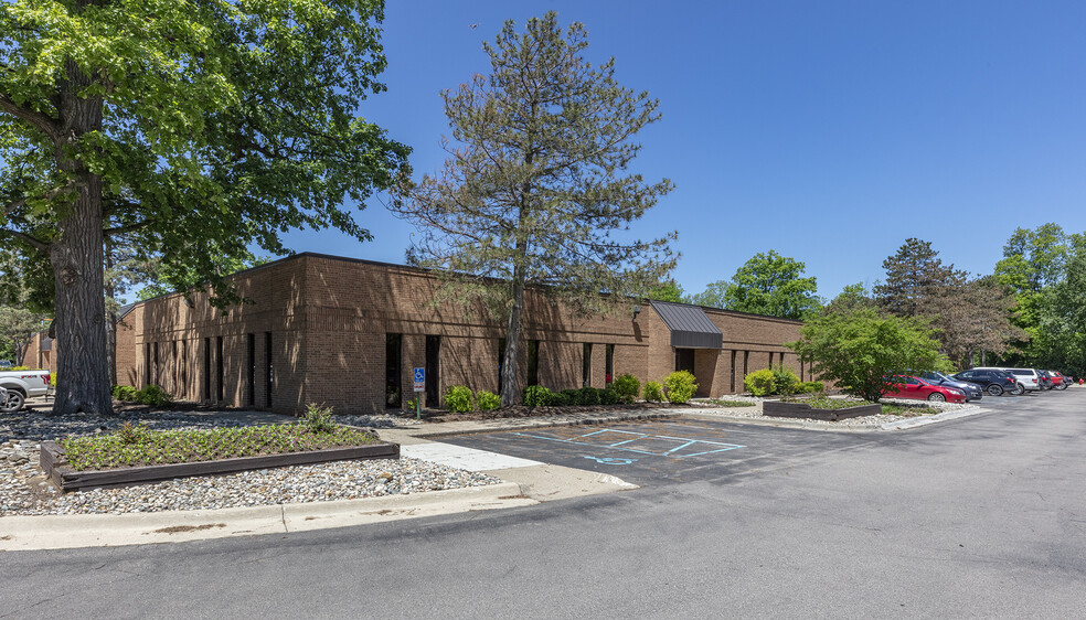 Primary Photo Of 1200-1250 Eisenhower Pl, Ann Arbor Research And Development For Lease