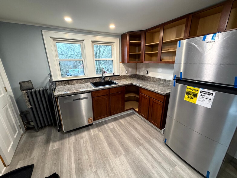 More Photos Of , Portland General Retail For Sale