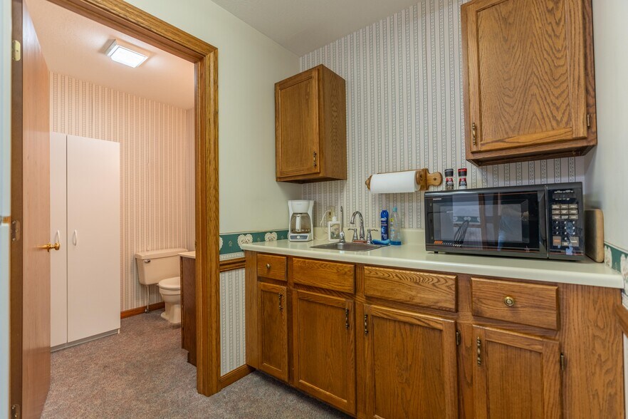 More Photos Of 4268 Erie Ave SW, Navarre Office Residential For Sale