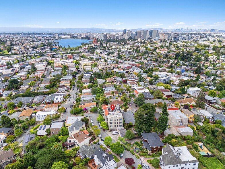 More Photos Of 1001 Warfield Ave, Oakland Apartments For Sale