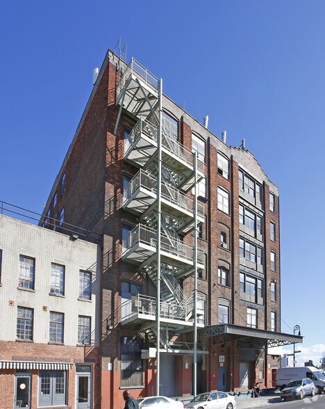 More Photos Of 1155-1205 Manhattan Ave, Brooklyn Manufacturing For Lease