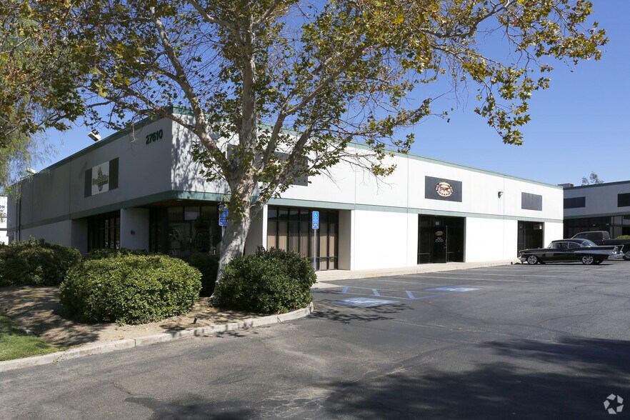 More Photos Of 27610 Commerce Center Dr, Temecula Manufacturing For Sale