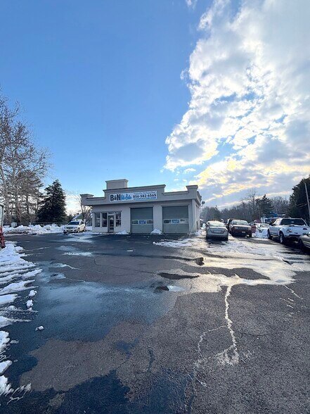 More Photos Of 501 Delsea Dr, Sewell Flex For Sale