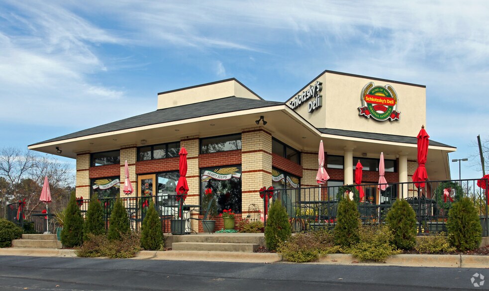 Primary Photo Of 906 Us-64 Hwy W, Apex Fast Food For Lease