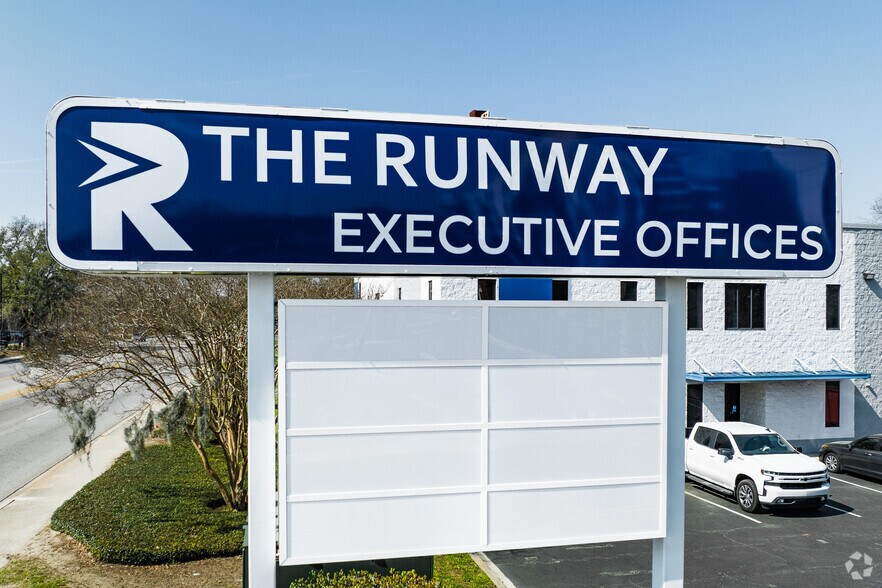 More Photos Of 3300 W Montague Ave, North Charleston Medical For Sale