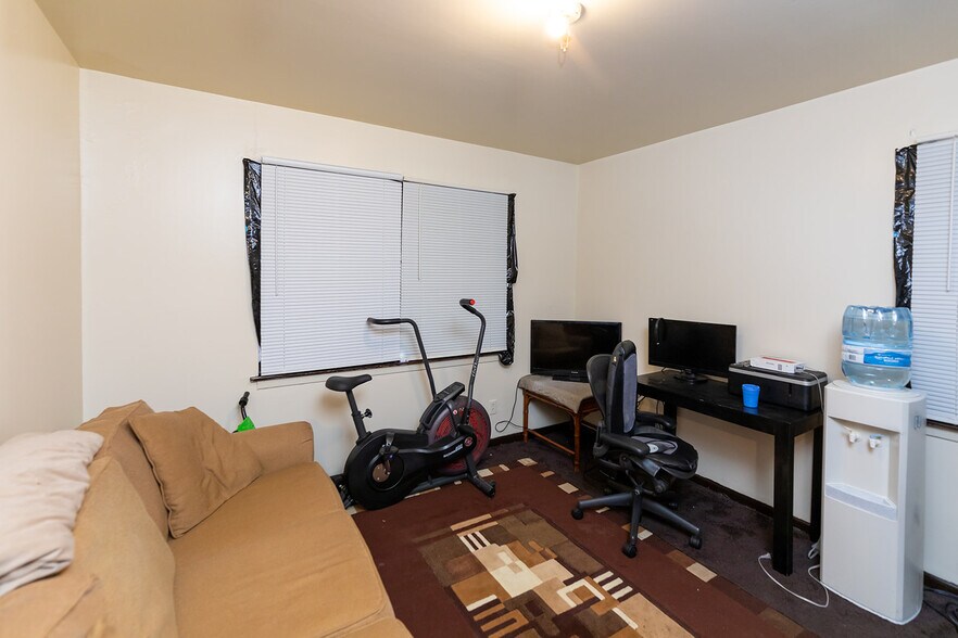 More Photos Of 1861 Corning Ave, Memphis Apartments For Sale