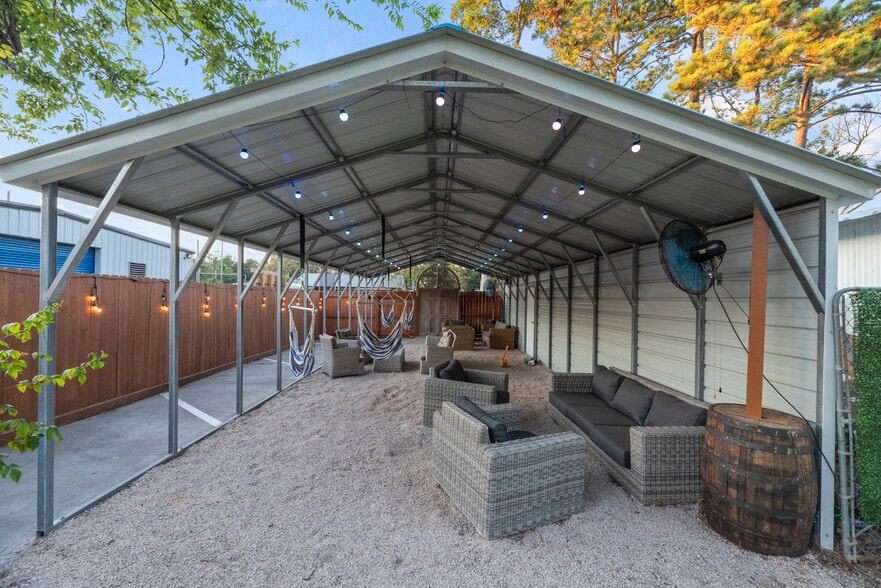 More Photos Of 26615 Keith St, Spring Freestanding For Sale