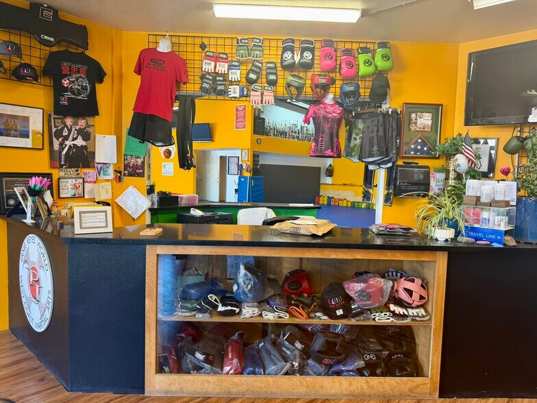 More Photos Of 1332 US Highway 395 N, Gardnerville Health Club For Sale