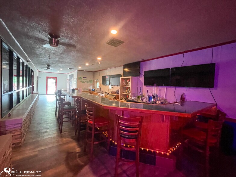 Primary Photo Of 1182 GA Highway 83 S, Forsyth General Retail For Sale