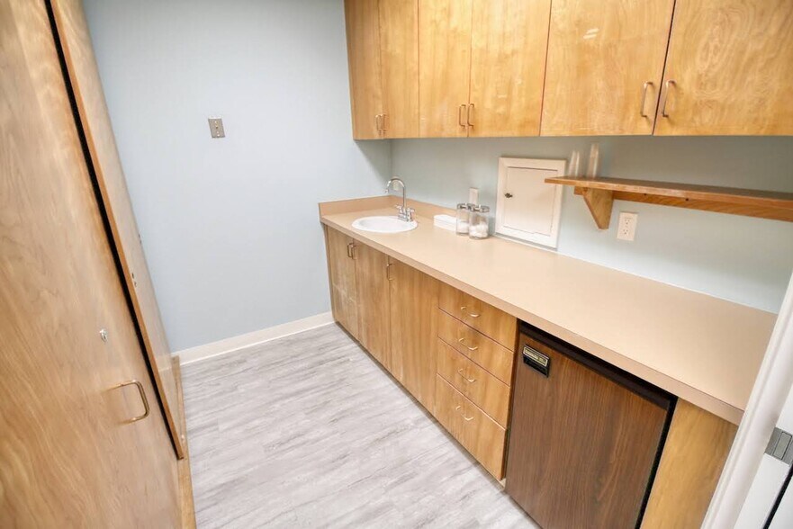 More Photos Of 735 E Ohio Ave, Escondido Medical For Lease
