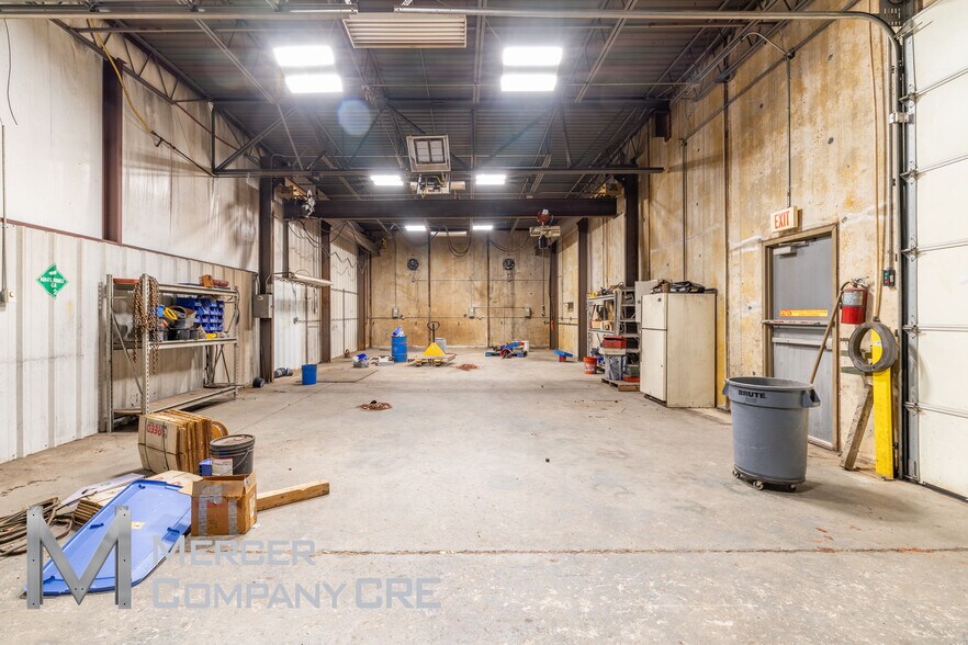 More Photos Of 2504 S Purdue Dr, Oklahoma City Warehouse For Sale