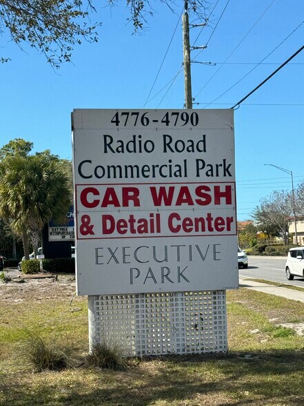 More Photos Of 4776 Radio Rd, Naples Warehouse For Lease