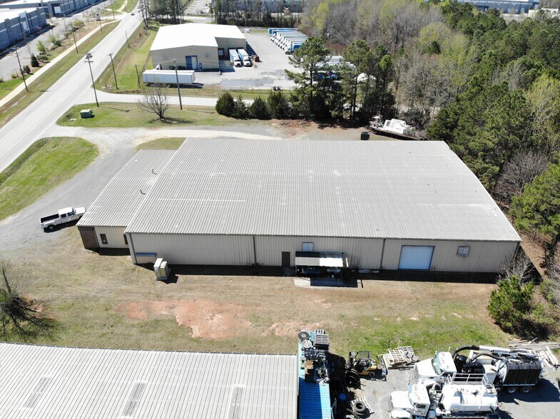 More Photos Of 479 Springdale Rd E, Rock Hill Warehouse For Lease