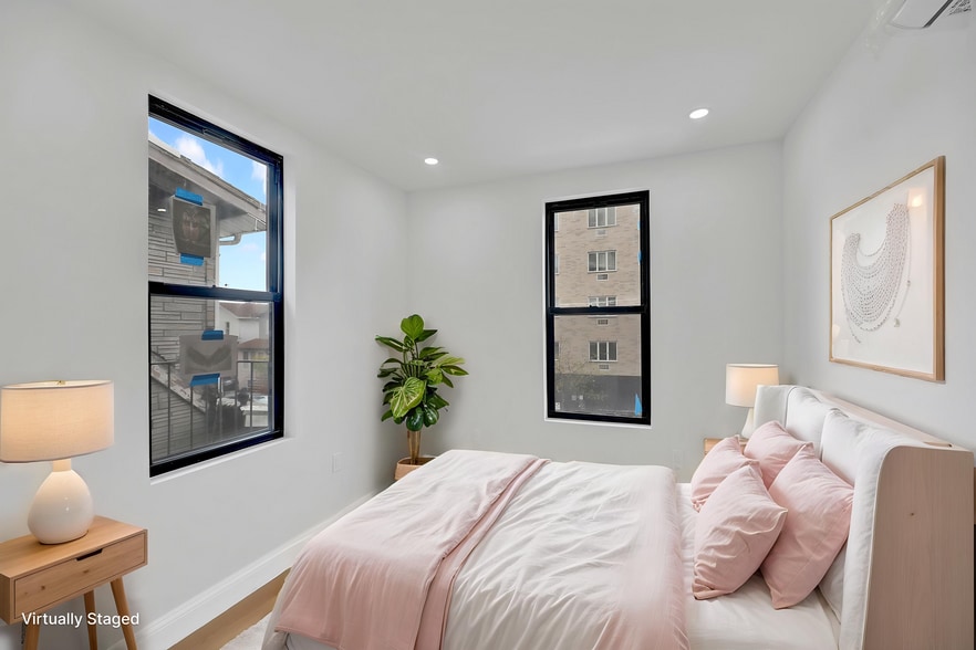 More Photos Of 3013 Brighton 5th St, Brooklyn Apartments For Sale