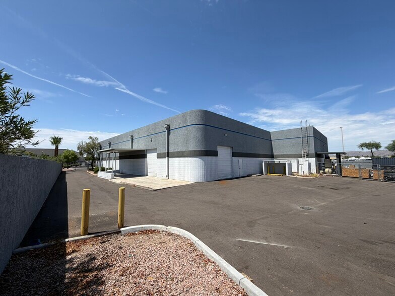 More Photos Of 6532 W Flint St, Chandler Warehouse For Lease