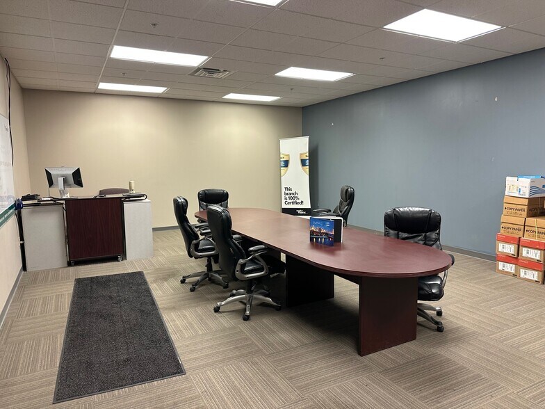 More Photos Of 400 Riverwalk Pky, Tonawanda Light Manufacturing For Lease