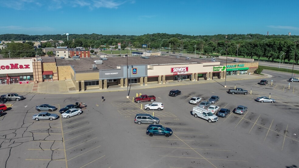 More Photos Of 1201 S Broadway, Rochester Unknown For Lease