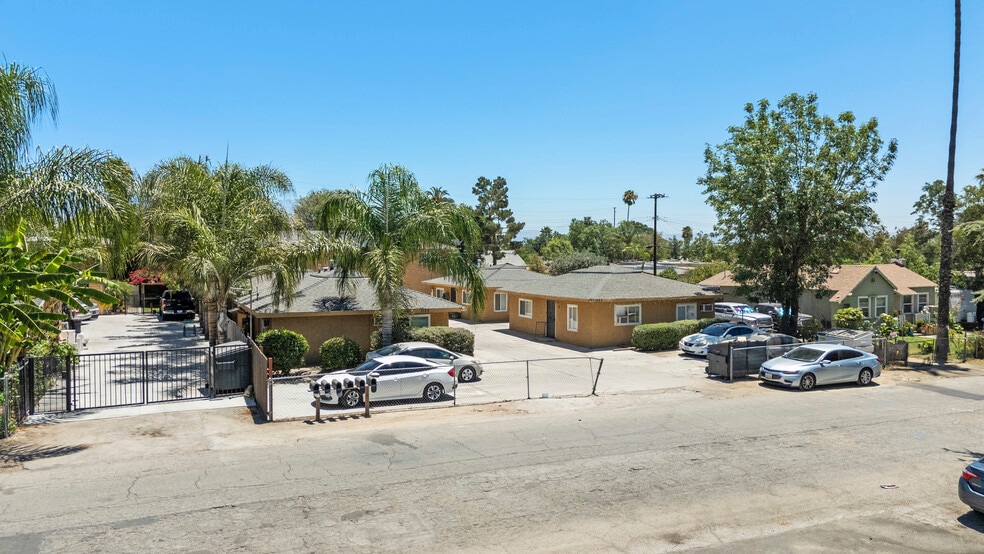 More Photos Of 1123 Bobbett Dr, San Bernardino Apartments For Sale