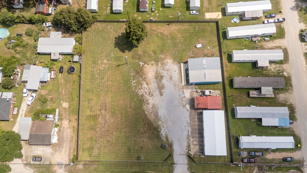 More Photos Of 13402 Old Baton Rouge Hwy, Hammond Light Distribution For Sale
