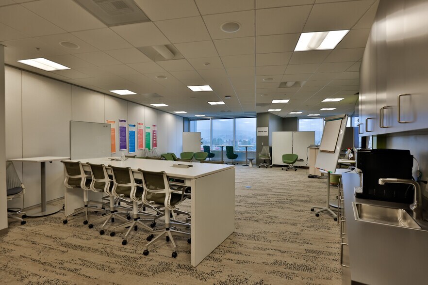 More Photos Of Hospitality Ln @ Tippecanoe, San Bernardino Unknown For Lease