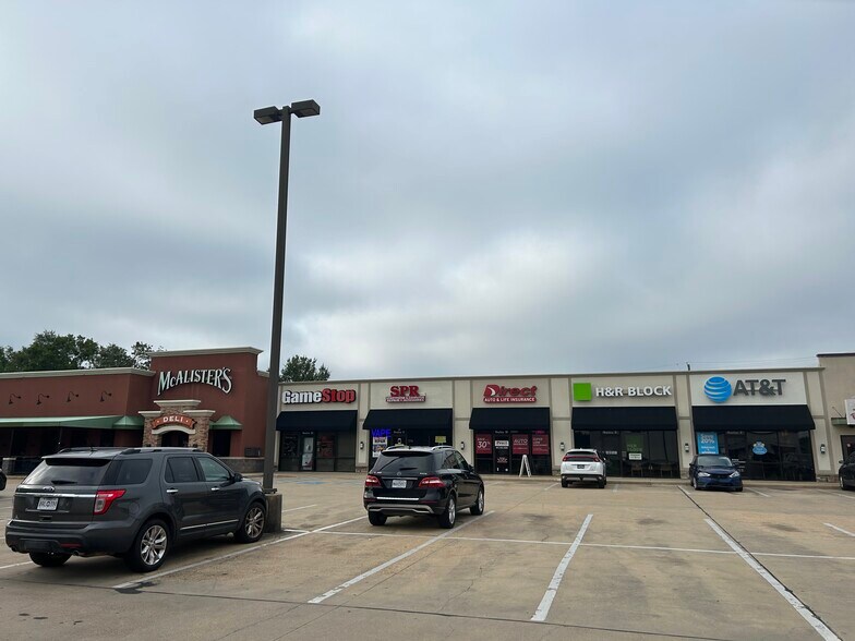 More Photos Of 1040 Highway 49 S, Richland Storefront For Lease