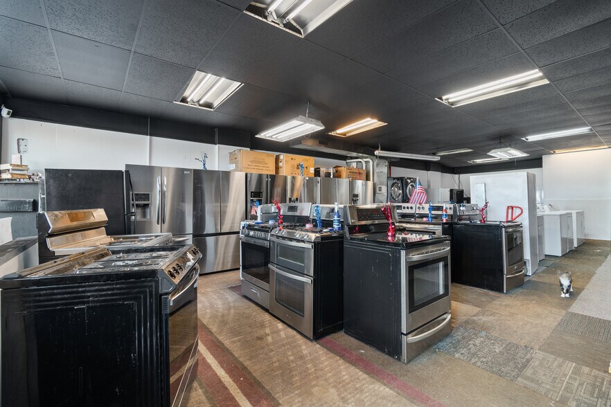 More Photos Of 1305 Brown St, Akron Storefront Retail Residential For Sale
