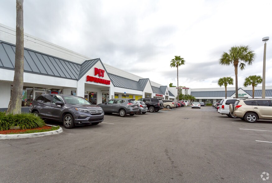 More Photos Of 18932-18970 S Dixie Hwy, Cutler Bay Daycare Center For Lease