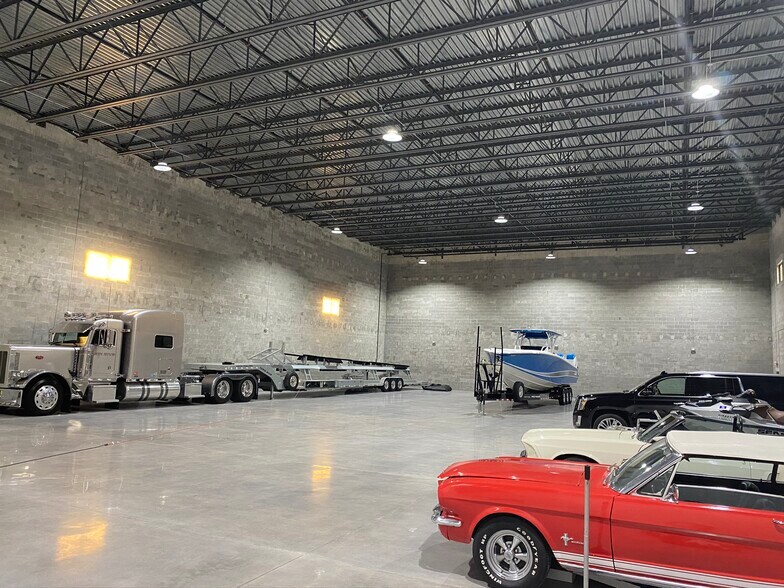 More Photos Of 3590 SW 30th Ave, Fort Lauderdale Warehouse For Sale