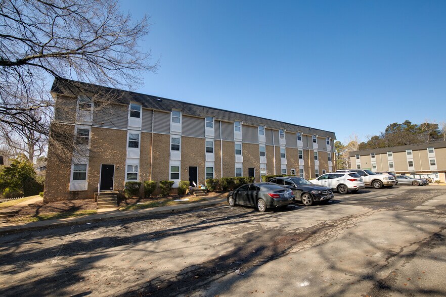 More Photos Of 3900 Forest Hill Ave, Richmond Apartments For Sale