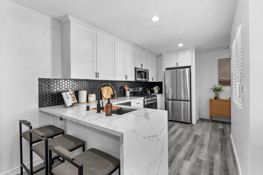 More Photos Of 8353 Ivory Coast Dr, San Diego Multifamily For Sale