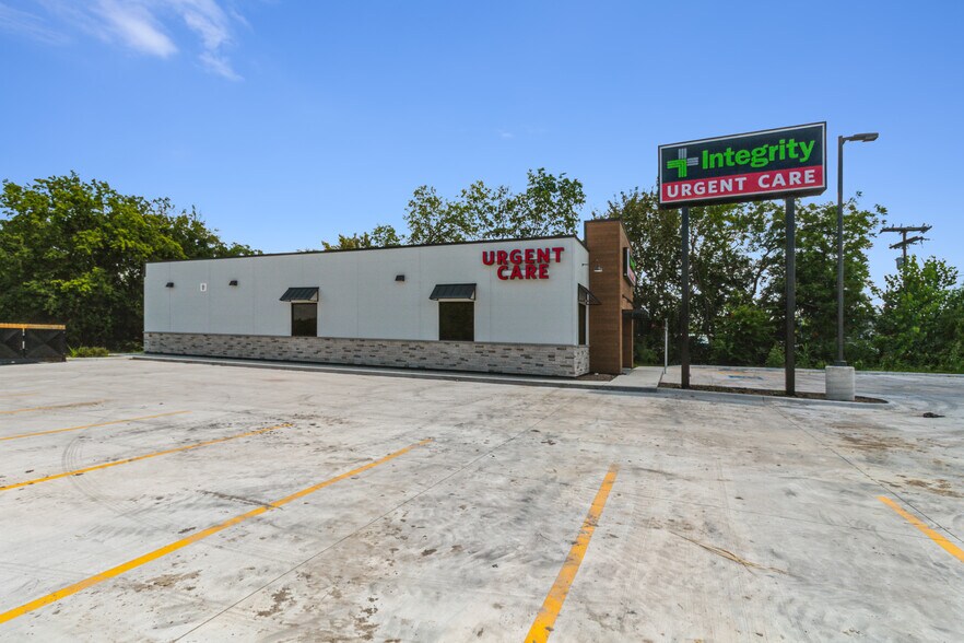 More Photos Of 8695 TX-34 Hwy, Quinlan Healthcare For Sale