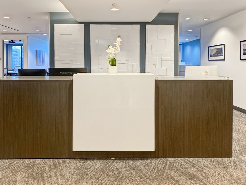 More Photos Of 111 W Ocean Blvd, Long Beach Coworking Space