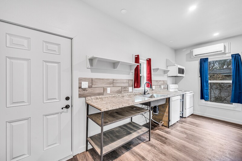 More Photos Of 2627 Sanger Ave, Waco Apartments For Sale