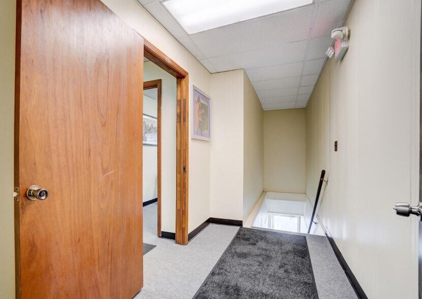More Photos Of 5125 N Dixie Dr, Dayton Medical For Lease