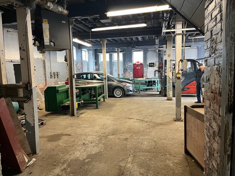 More Photos Of 200-202 River St, Paterson Industrial For Sale